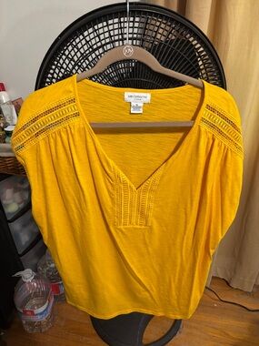 Liz Claiborne Bright Yellow V-Neck Top with Crochet Trim